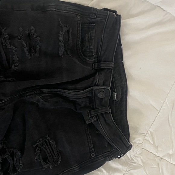 American Eagle Outfitters Black Distressed Boyfriend Jeans - Picture 3 of 4